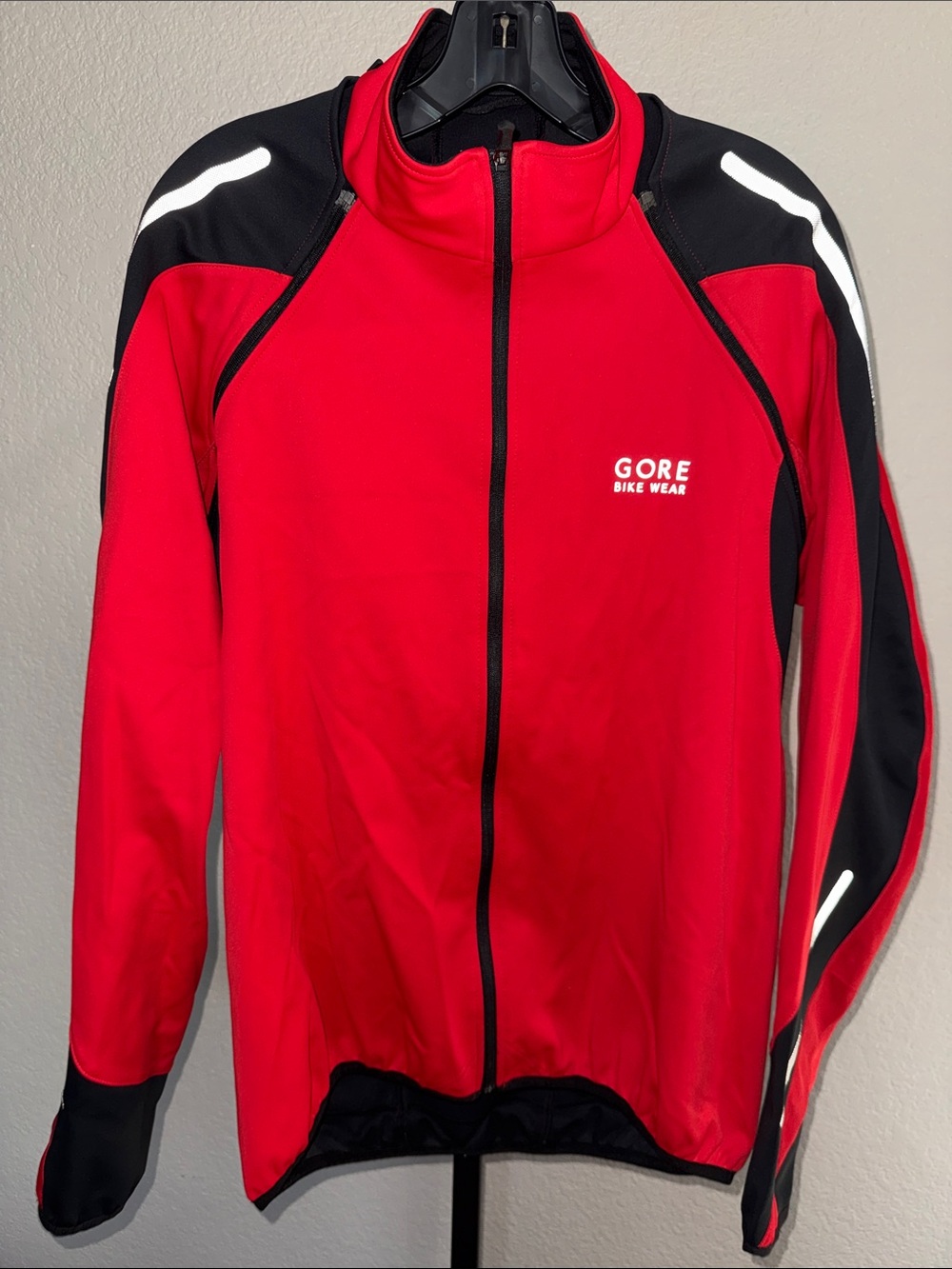GORE Bike Wear Windstopper Soft Shell Red & Black Cycling Jacket XL